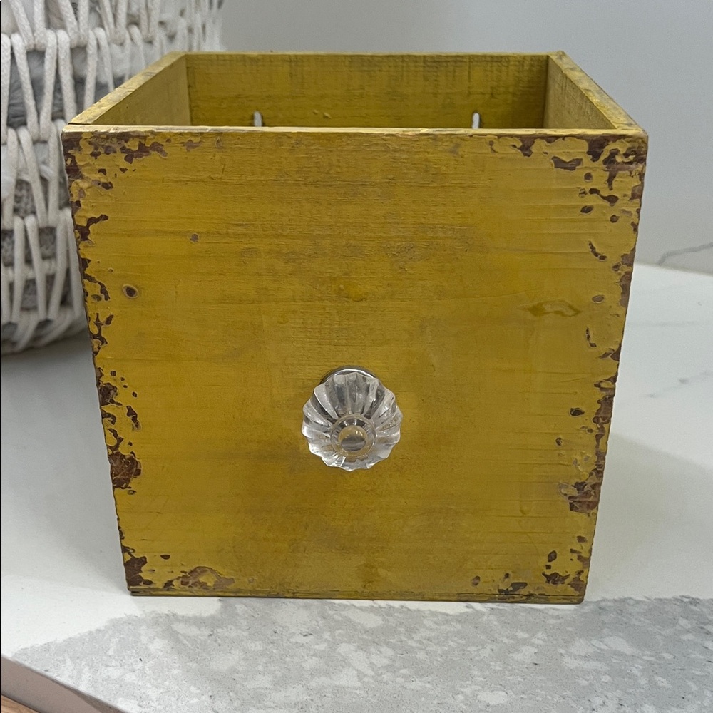 BORDINES Vintage Yellow Wooden Decorative Box